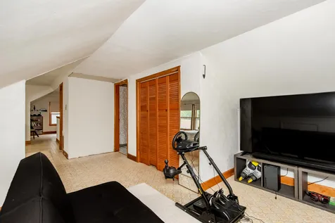 166 Decatur Road Portsmouth NH 03801