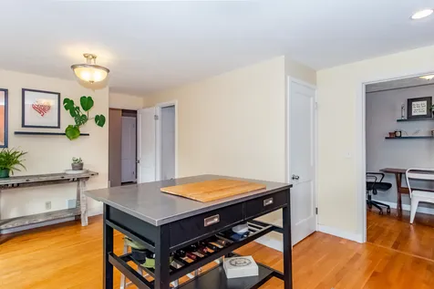 166 Decatur Road Portsmouth NH 03801