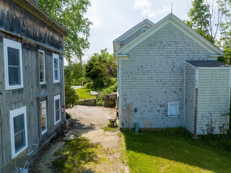 1921 Parade Road Laconia NH 03246