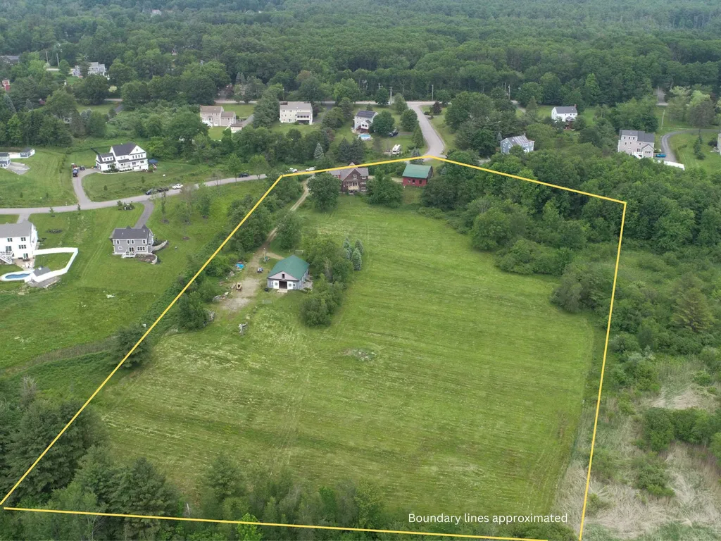 5 Hillcrest Drive Stratham NH 03885