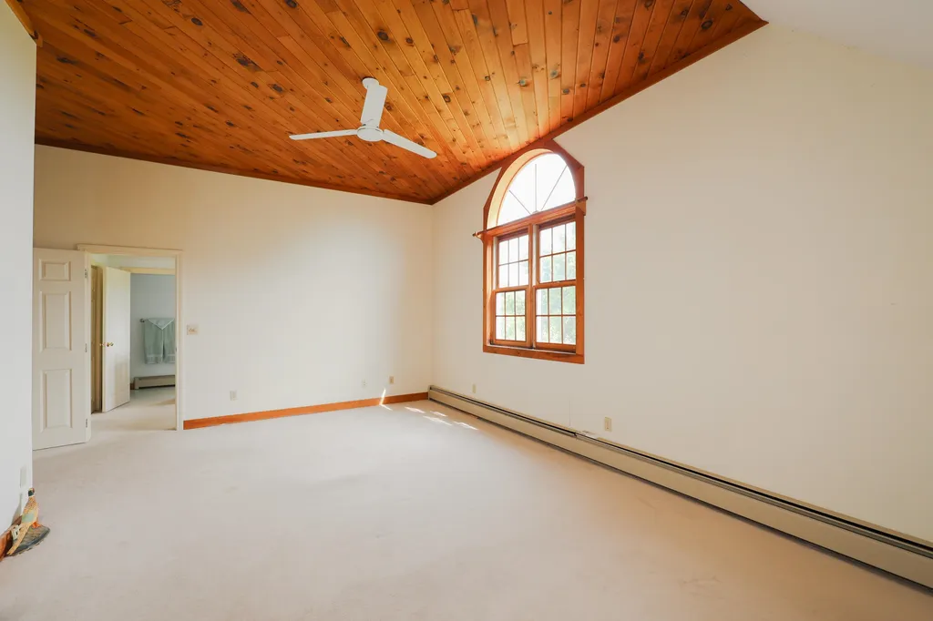 5 Hillcrest Drive Stratham NH 03885