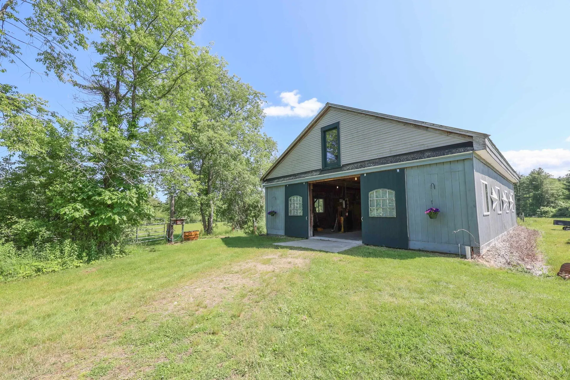 5 Hillcrest Drive Stratham NH 03885