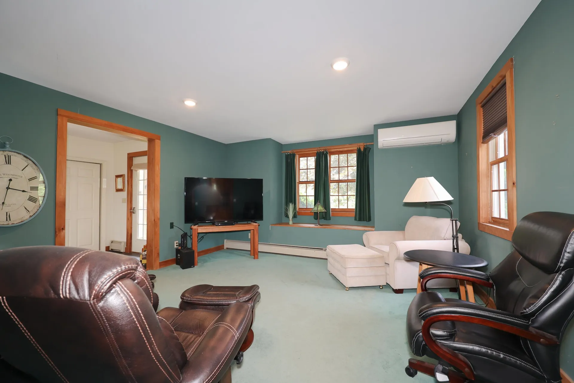 5 Hillcrest Drive Stratham NH 03885