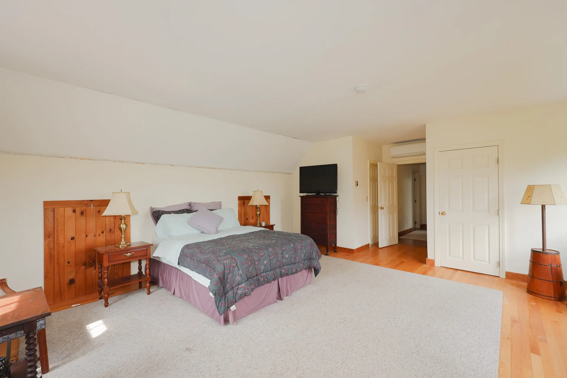 5 Hillcrest Drive Stratham NH 03885