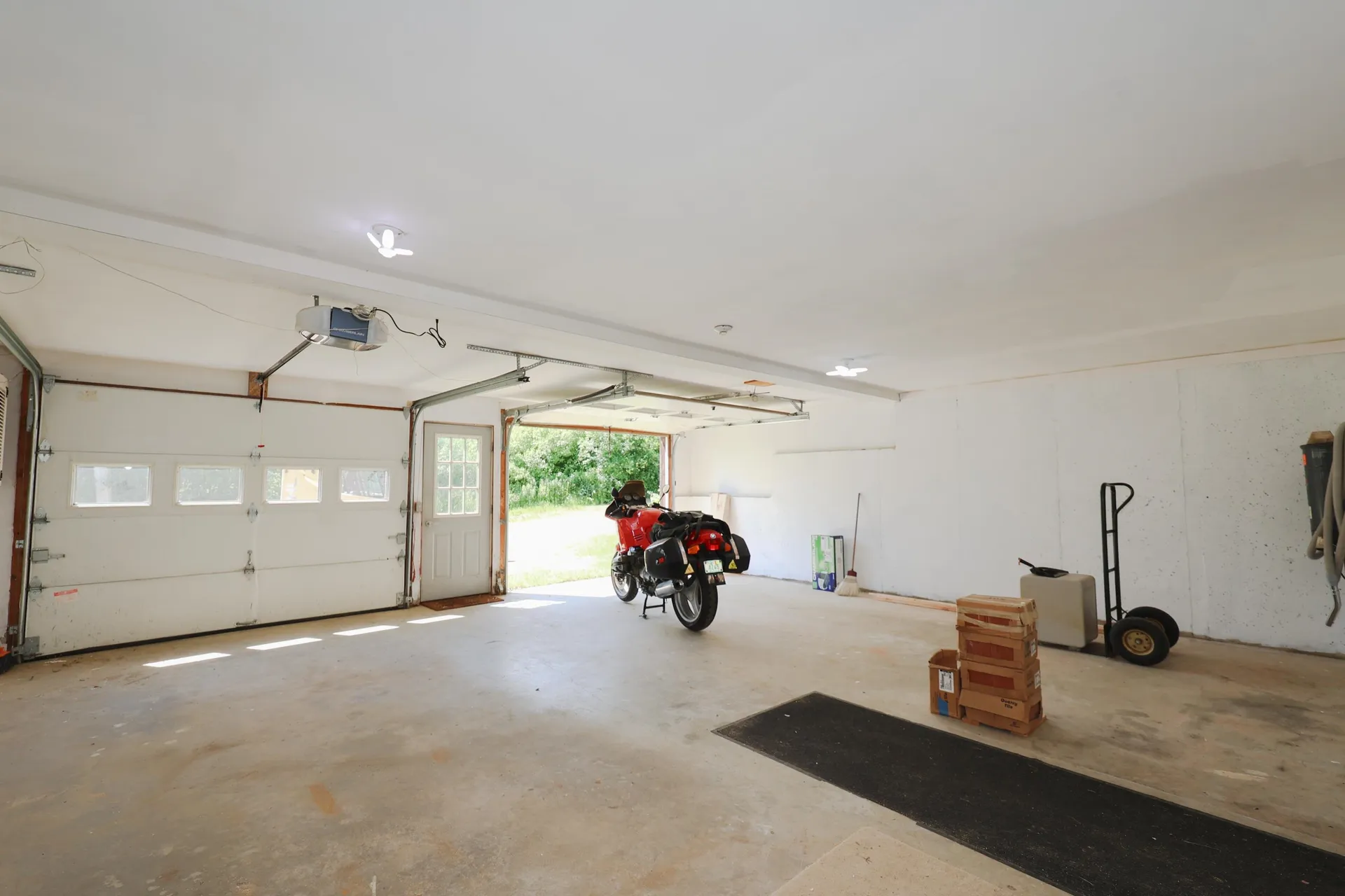5 Hillcrest Drive Stratham NH 03885