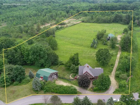 5 Hillcrest Drive Stratham NH 03885
