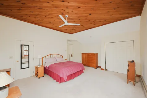 5 Hillcrest Drive Stratham NH 03885