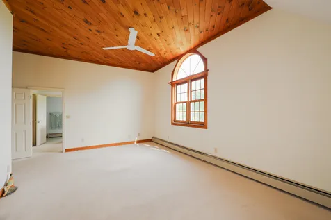5 Hillcrest Drive Stratham NH 03885