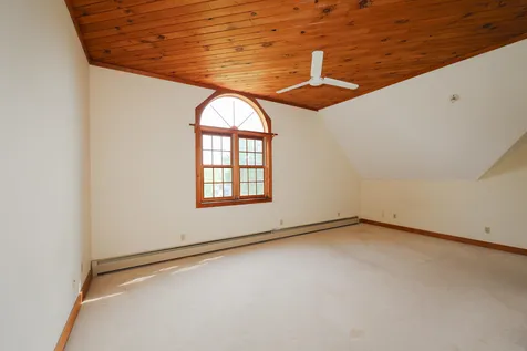5 Hillcrest Drive Stratham NH 03885
