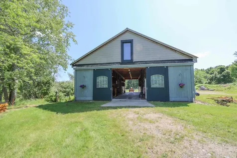 5 Hillcrest Drive Stratham NH 03885