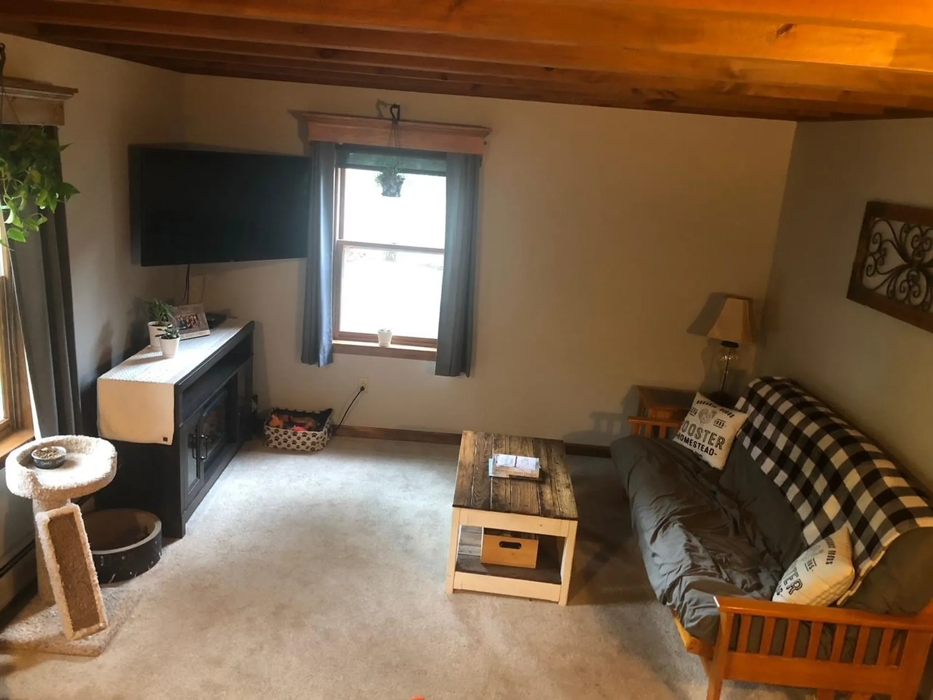 3 Cindy Avenue Claremont NH 03743