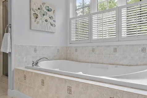 5 Fieldstone Lane Hampton Falls NH 03844