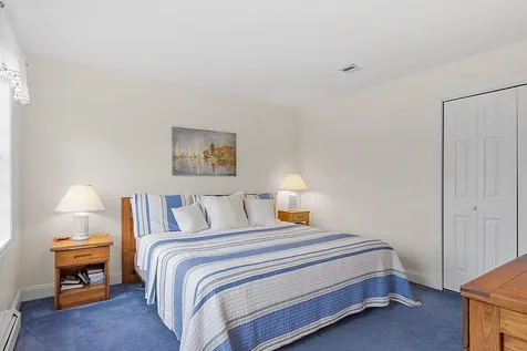 5 Fieldstone Lane Hampton Falls NH 03844