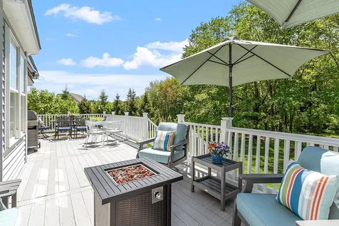 5 Fieldstone Lane Hampton Falls NH 03844