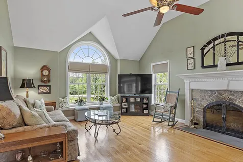 5 Fieldstone Lane Hampton Falls NH 03844