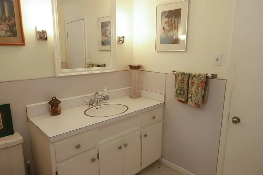 1128 Hardscrabble Road Bristol VT 05443