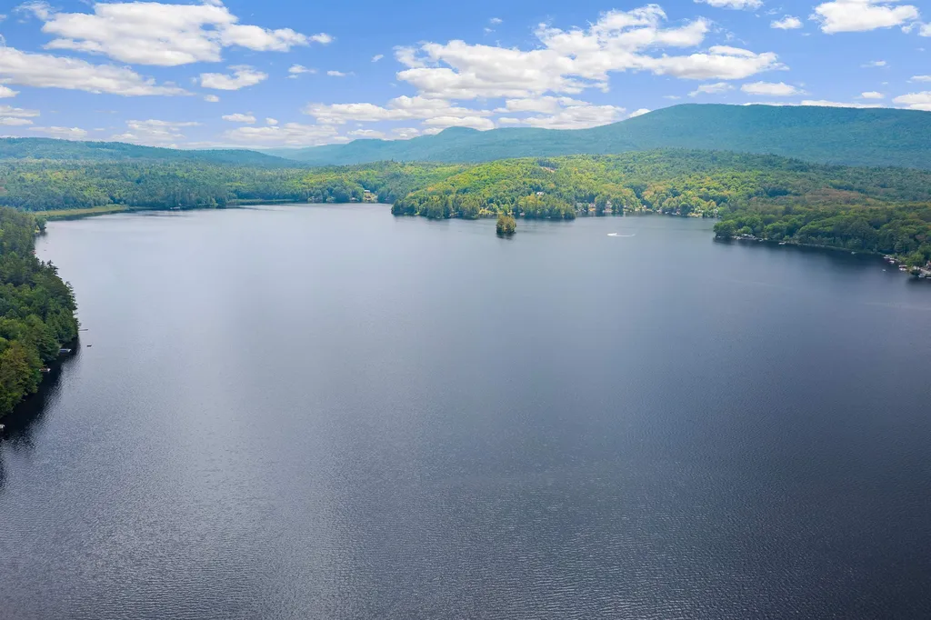 92 Hawley Drive Enfield NH 03748