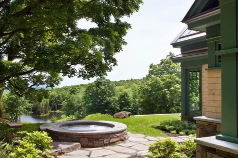 1862 Long Hill Road Woodstock VT 05071