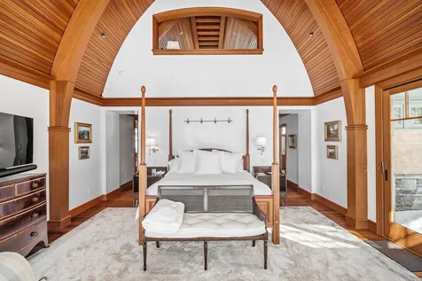 1862 Long Hill Road Woodstock VT 05071