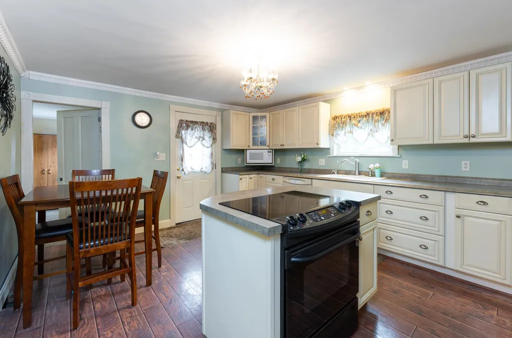 36 Mill Street Greenville NH 03048