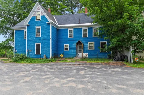 25 Russell Street Franklin NH 03235