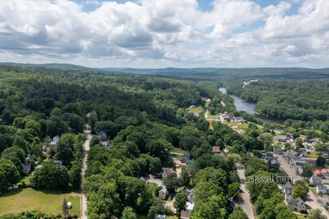 25 Russell Street Franklin NH 03235