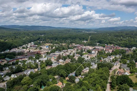 25 Russell Street Franklin NH 03235