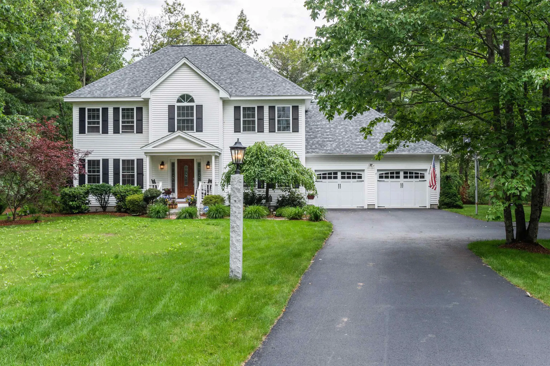 18 Rhodora Drive Amherst NH 03031