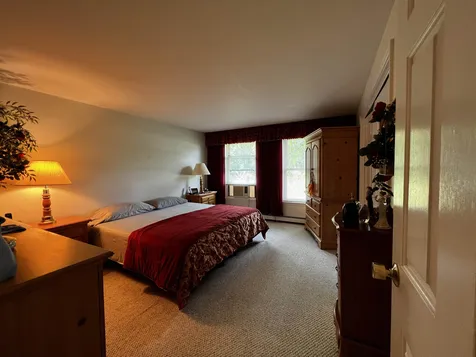 319 Western Avenue Henniker NH 03242