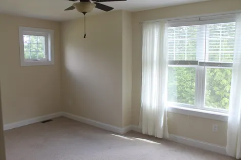 5 Twitchells Way Sandown NH 03873
