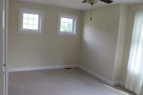 5 Twitchells Way Sandown NH 03873