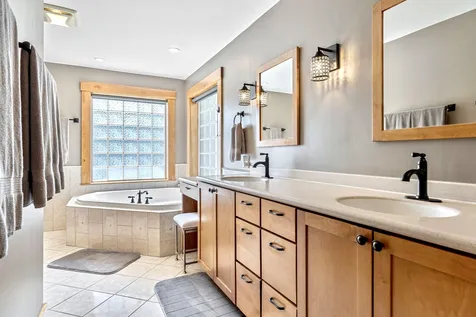 36 Old Settlers Road Barrington NH 03825