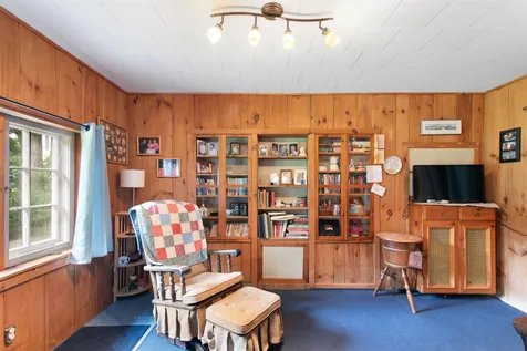 813 Western Avenue Brattleboro VT 05301