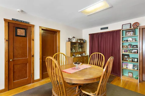 813 Western Avenue Brattleboro VT 05301