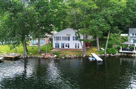 89 W Shore Road Windham NH 03087