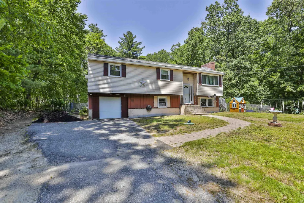 28 Wason Road Hudson NH 03051
