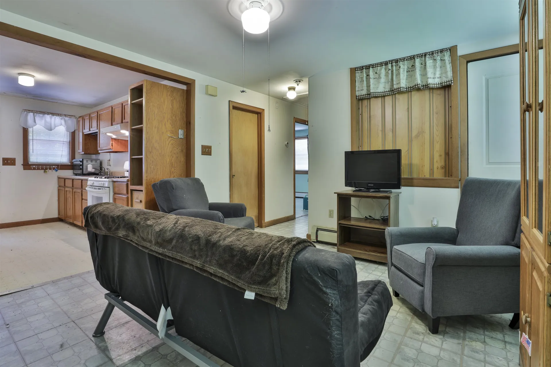 28 Wason Road Hudson NH 03051