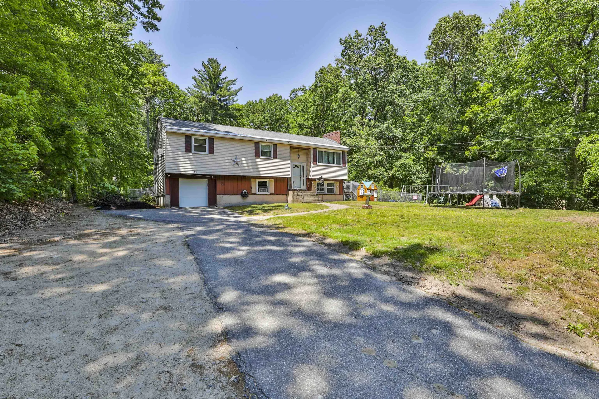 28 Wason Road Hudson NH 03051