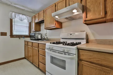 28 Wason Road Hudson NH 03051