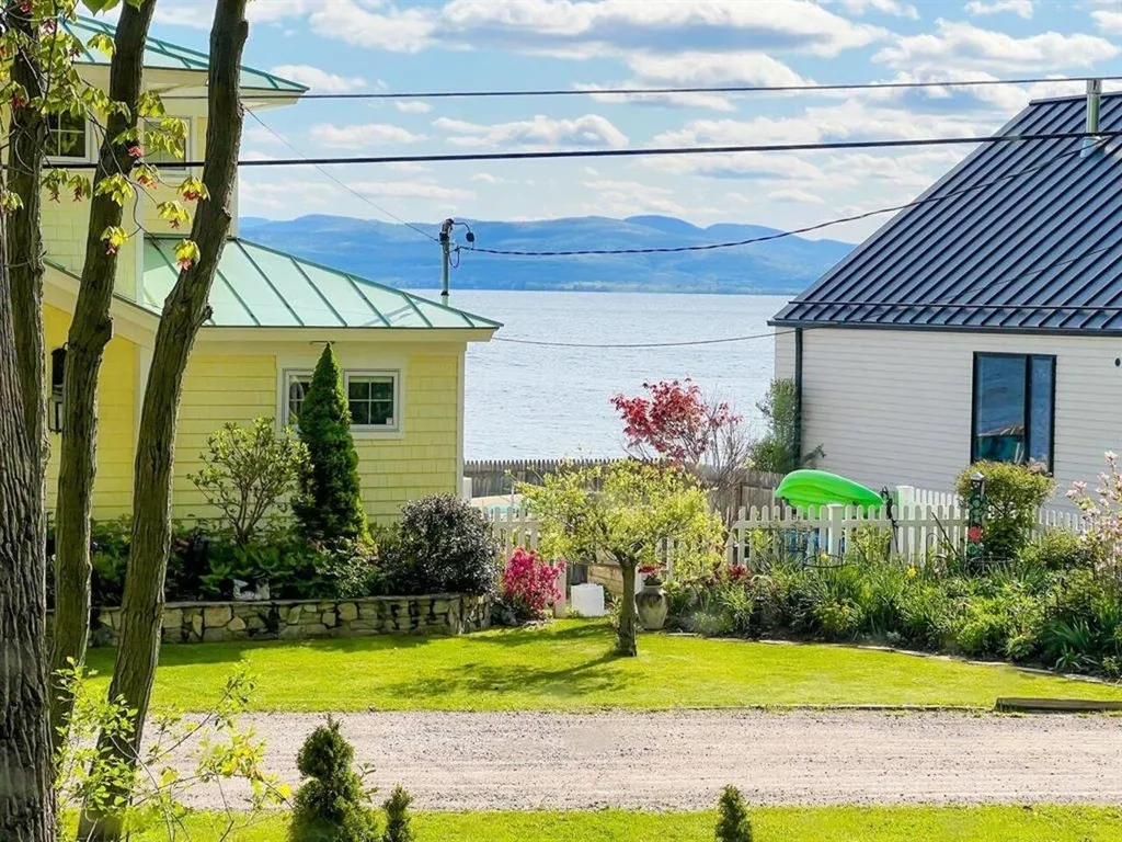 385 Broadlake Road Colchester VT 05446