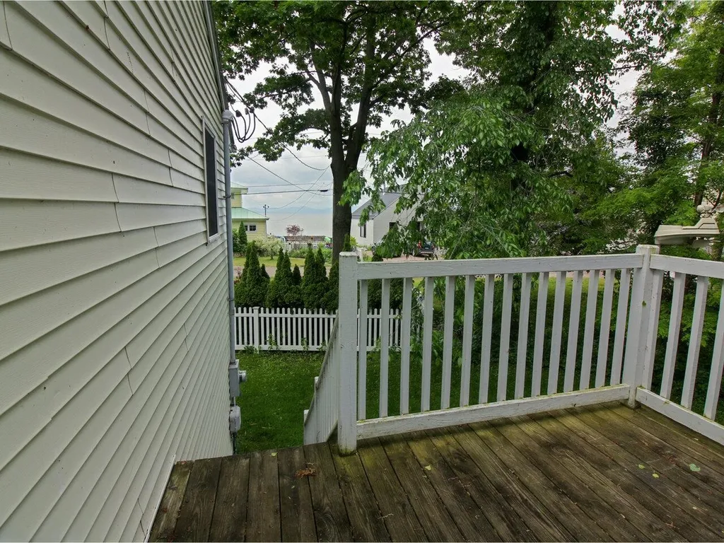 385 Broadlake Road Colchester VT 05446