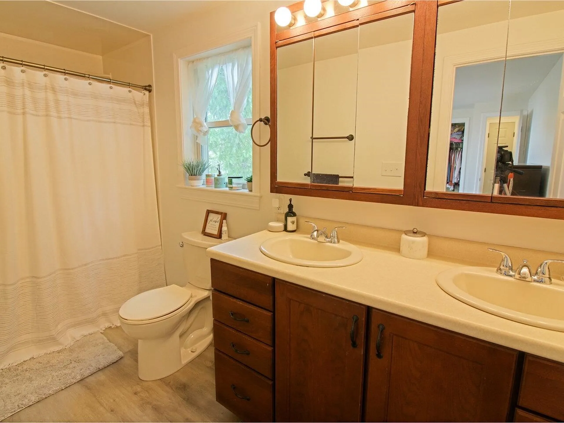 385 Broadlake Road Colchester VT 05446