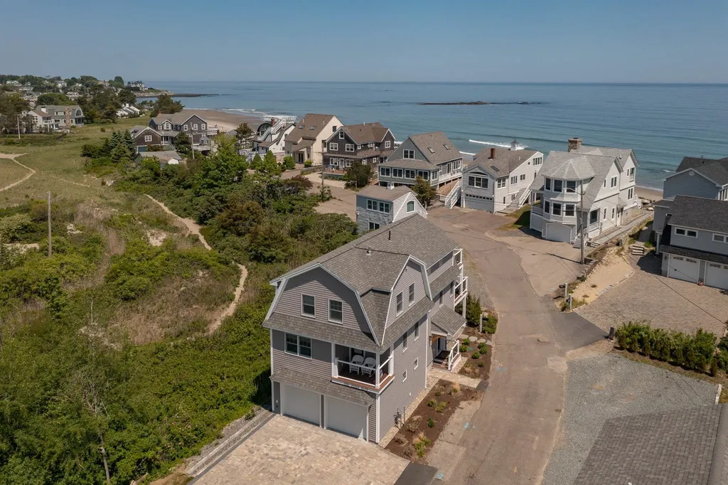 1080 Ocean Boulevard Hampton NH 03842