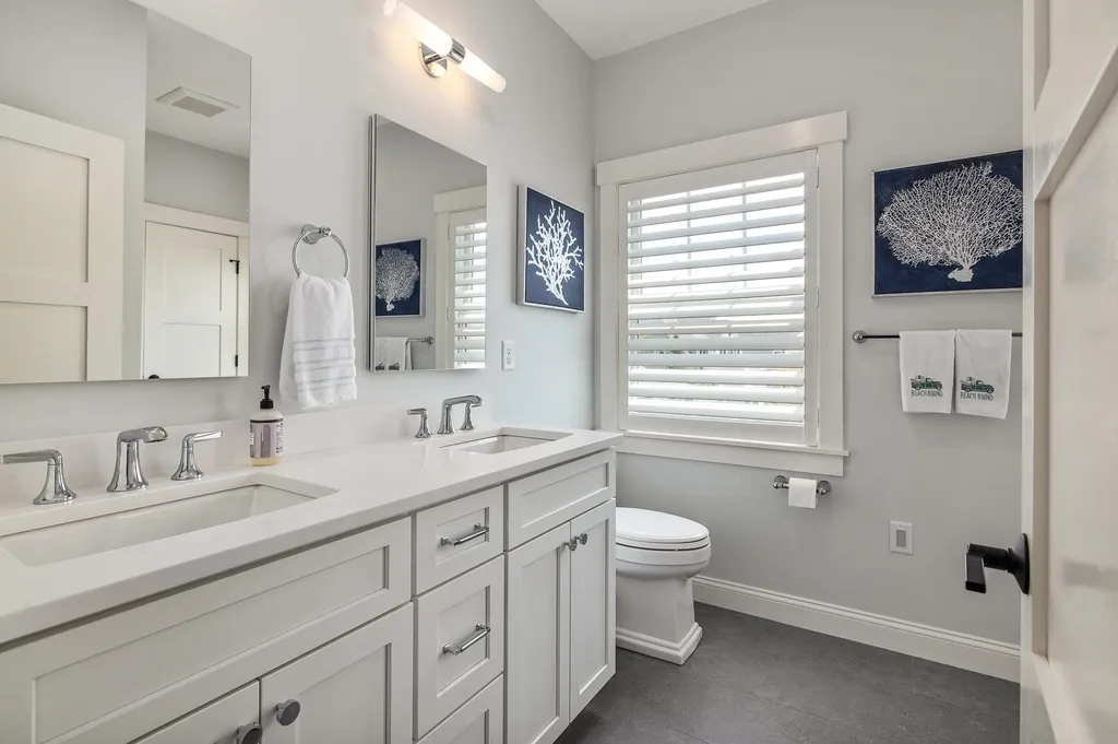 1080 Ocean Boulevard Hampton NH 03842