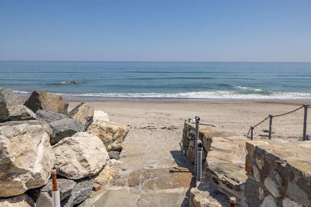 1080 Ocean Boulevard Hampton NH 03842