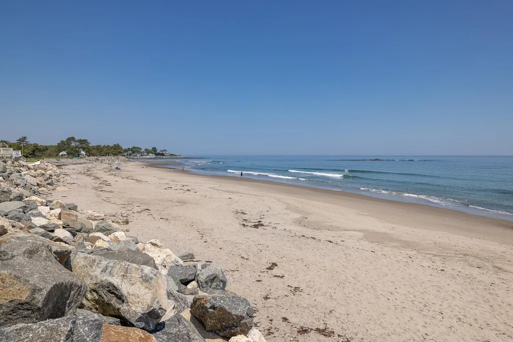 1080 Ocean Boulevard Hampton NH 03842
