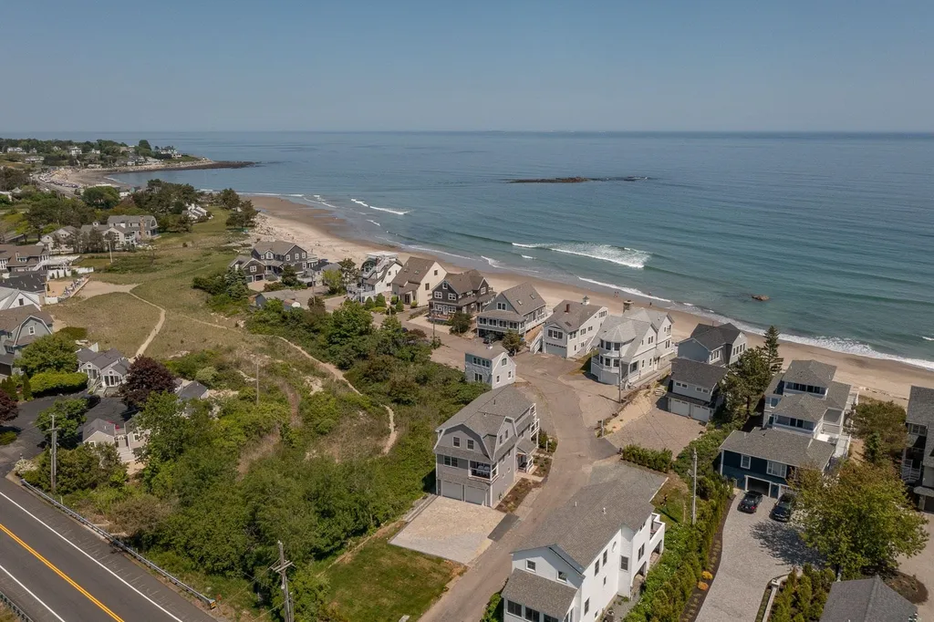 1080 Ocean Boulevard Hampton NH 03842