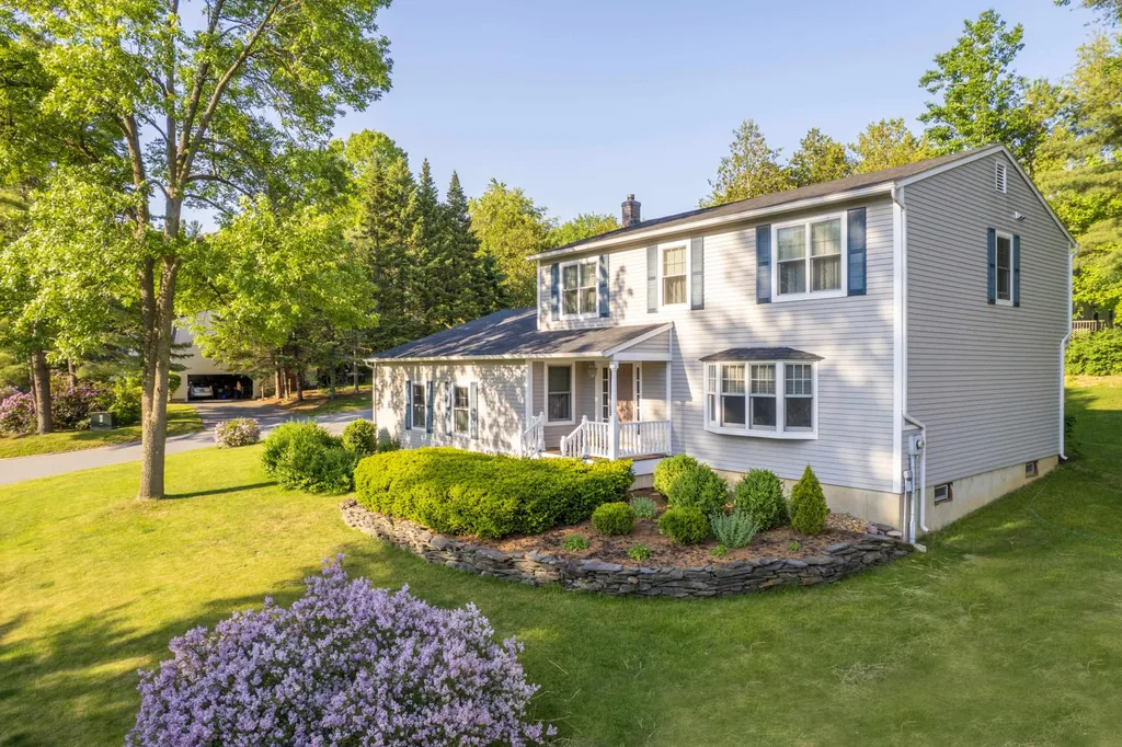251 Summit Circle Shelburne VT 05482