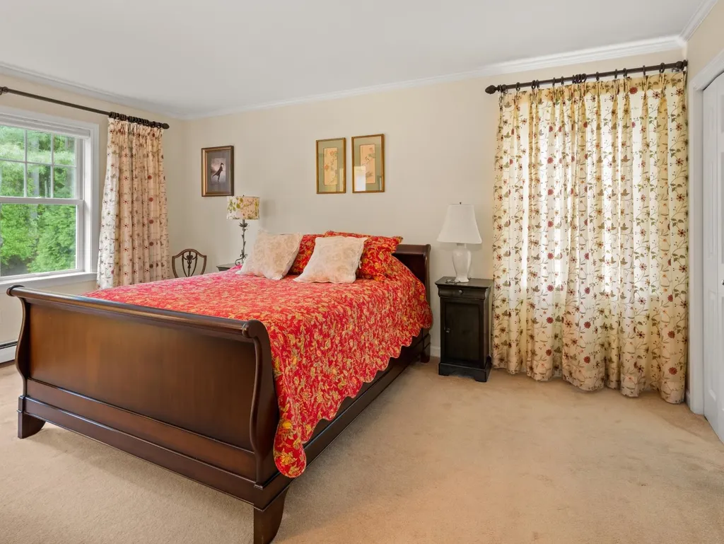 251 Summit Circle Shelburne VT 05482