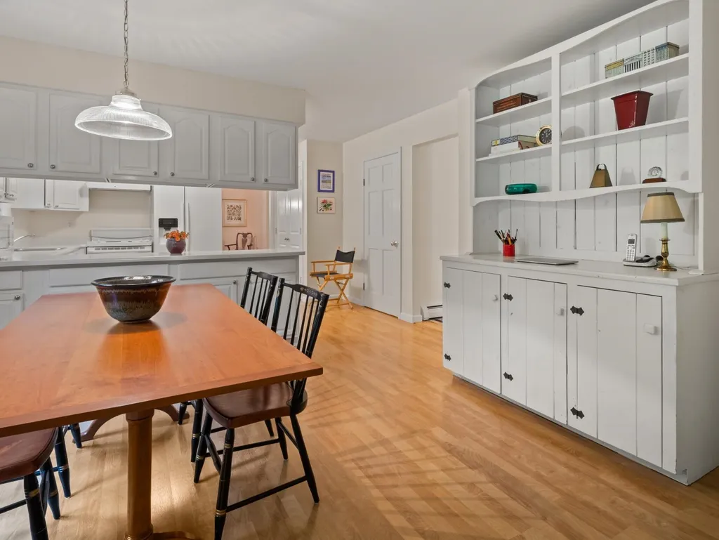 251 Summit Circle Shelburne VT 05482